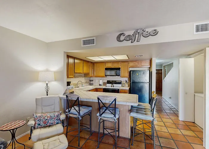 Extended In Tucson! Dog-friendly Townhome