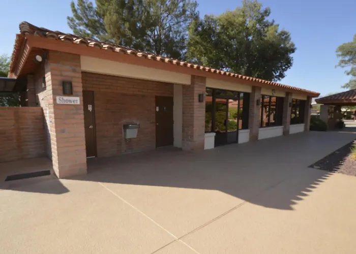 Extended In Tucson! Dog-friendly Townhome Holiday home