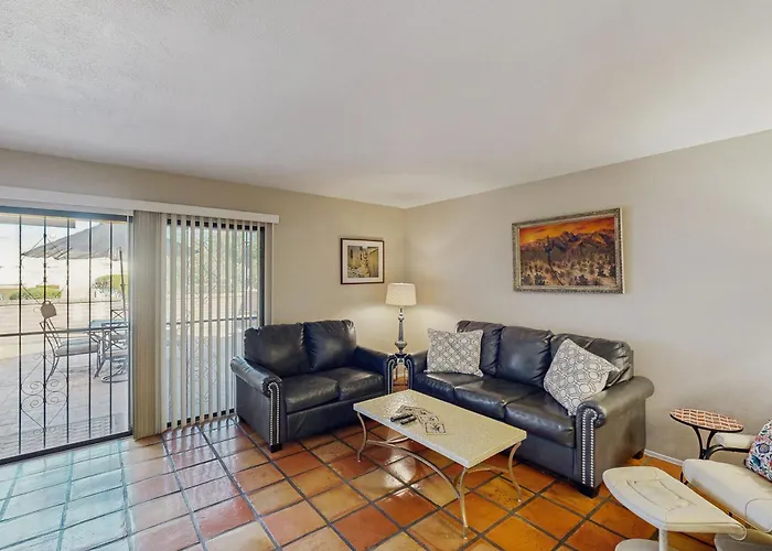 Extended In Tucson! Dog-friendly Townhome Holiday home