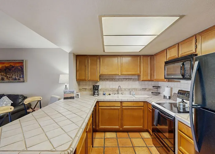 Extended In Tucson! Dog-friendly Townhome *