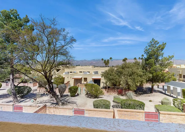 Extended In Tucson! Dog-friendly Townhome Tucson